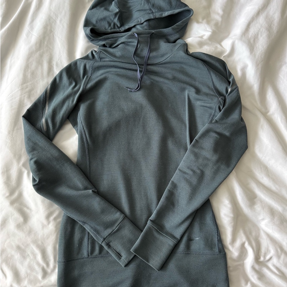 Nike Women’s Hooded Sweatshirt